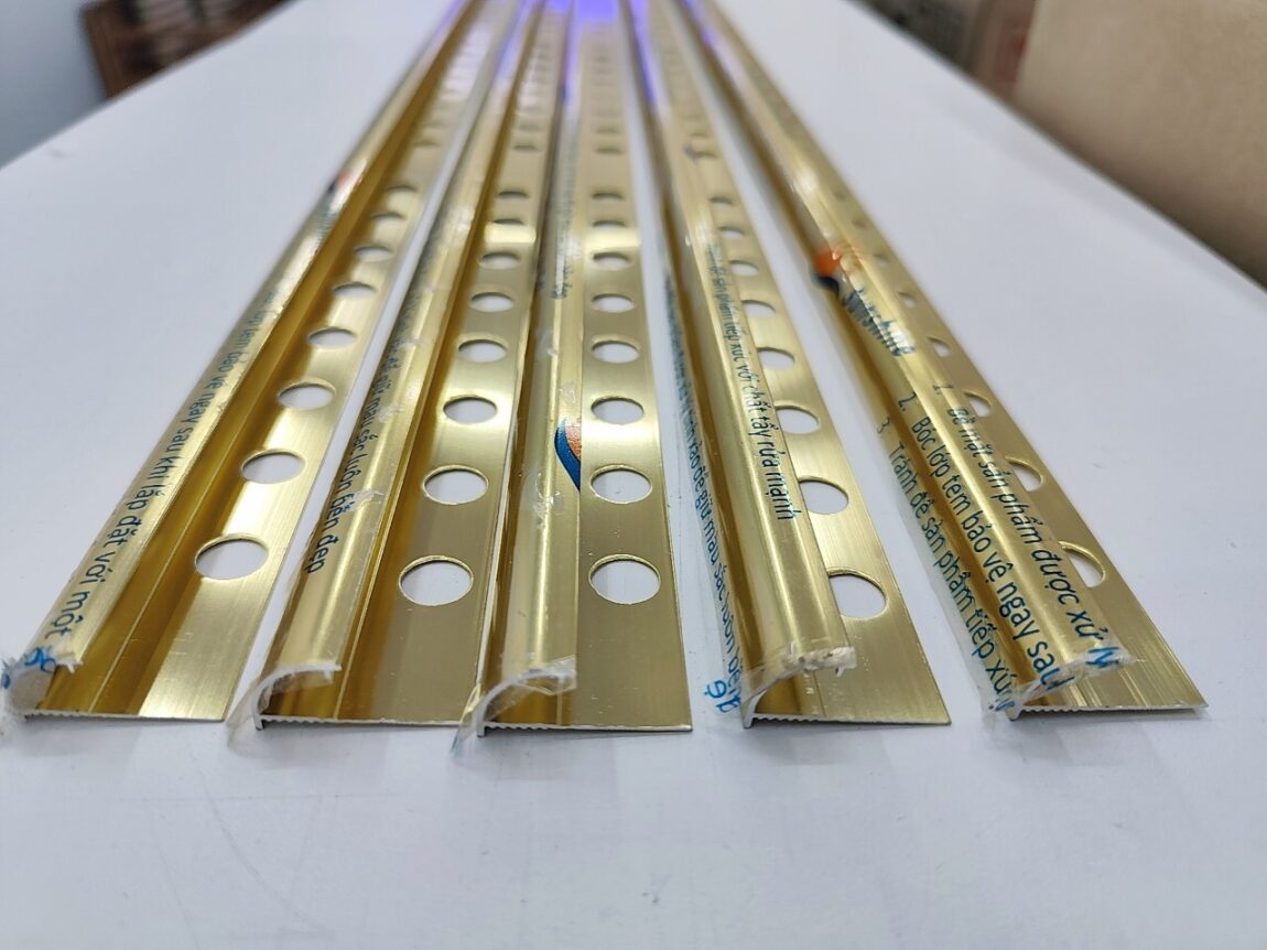Nẹp nhôm bo góc tròn 12H